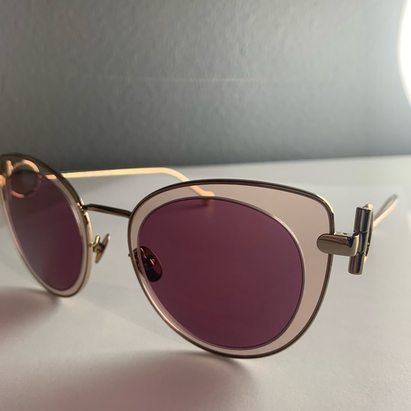SF182S Ferragamo Sunglasses main image 7